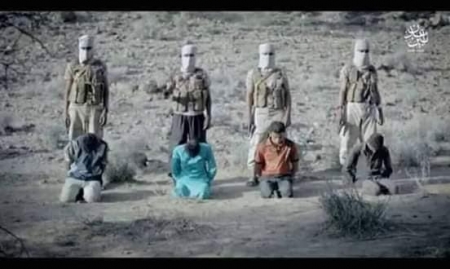 تنظيم داعش الإرهابي اليمني يبث تسجيلا لاعدام اربعة مواطنين بالبيضاء
